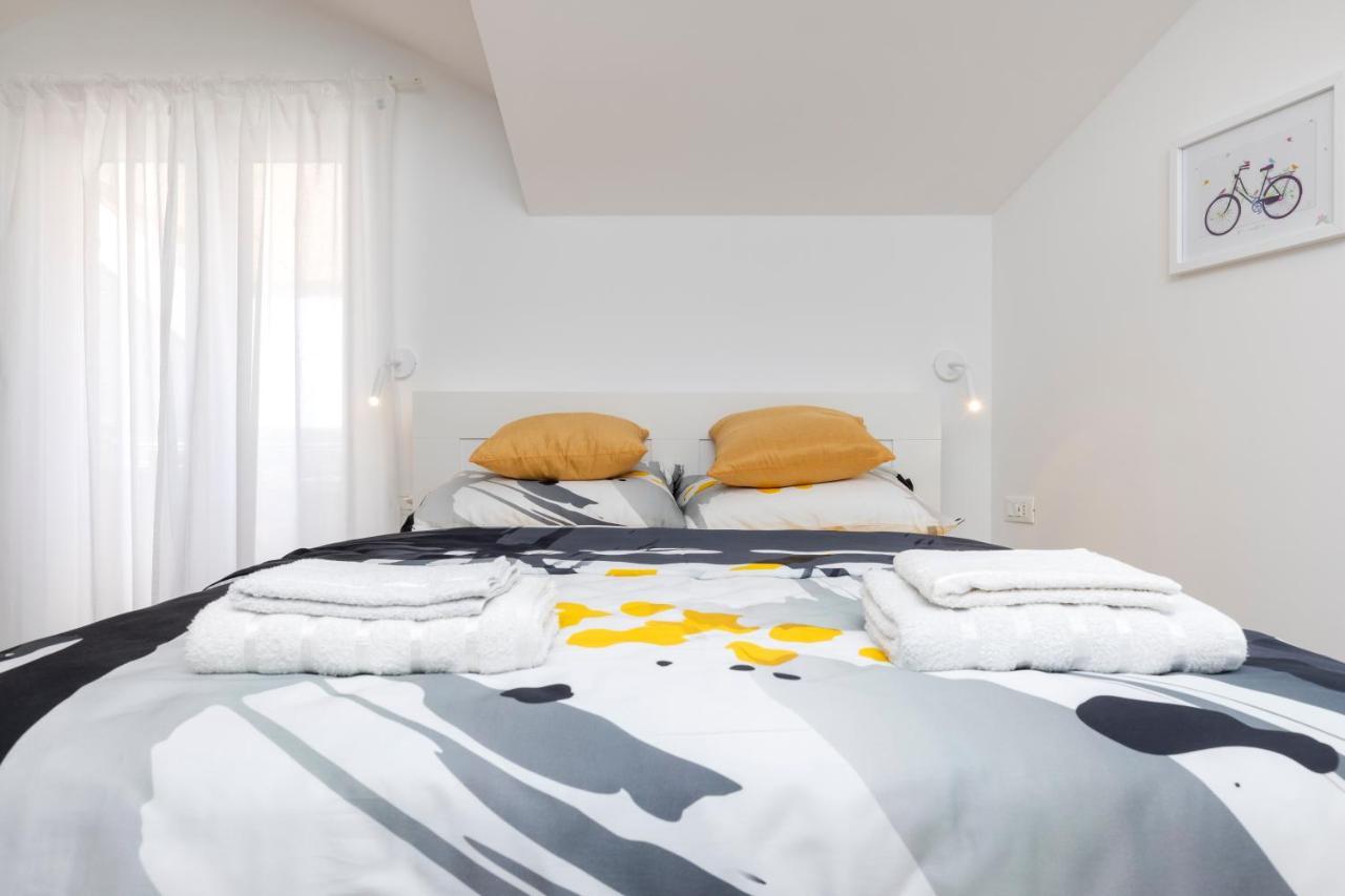 Easy Apartment Mali Losinj Luaran gambar