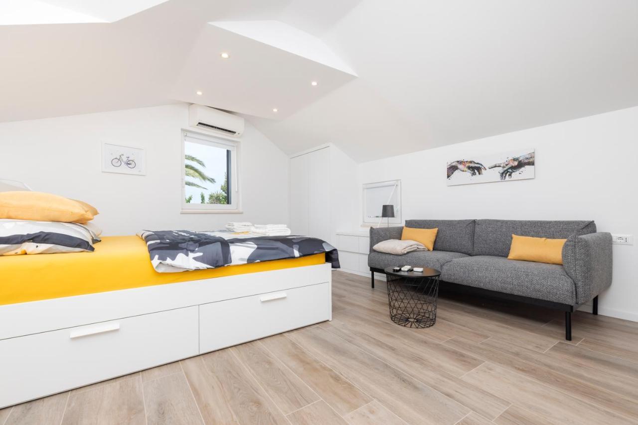 Easy Apartment Mali Losinj Luaran gambar