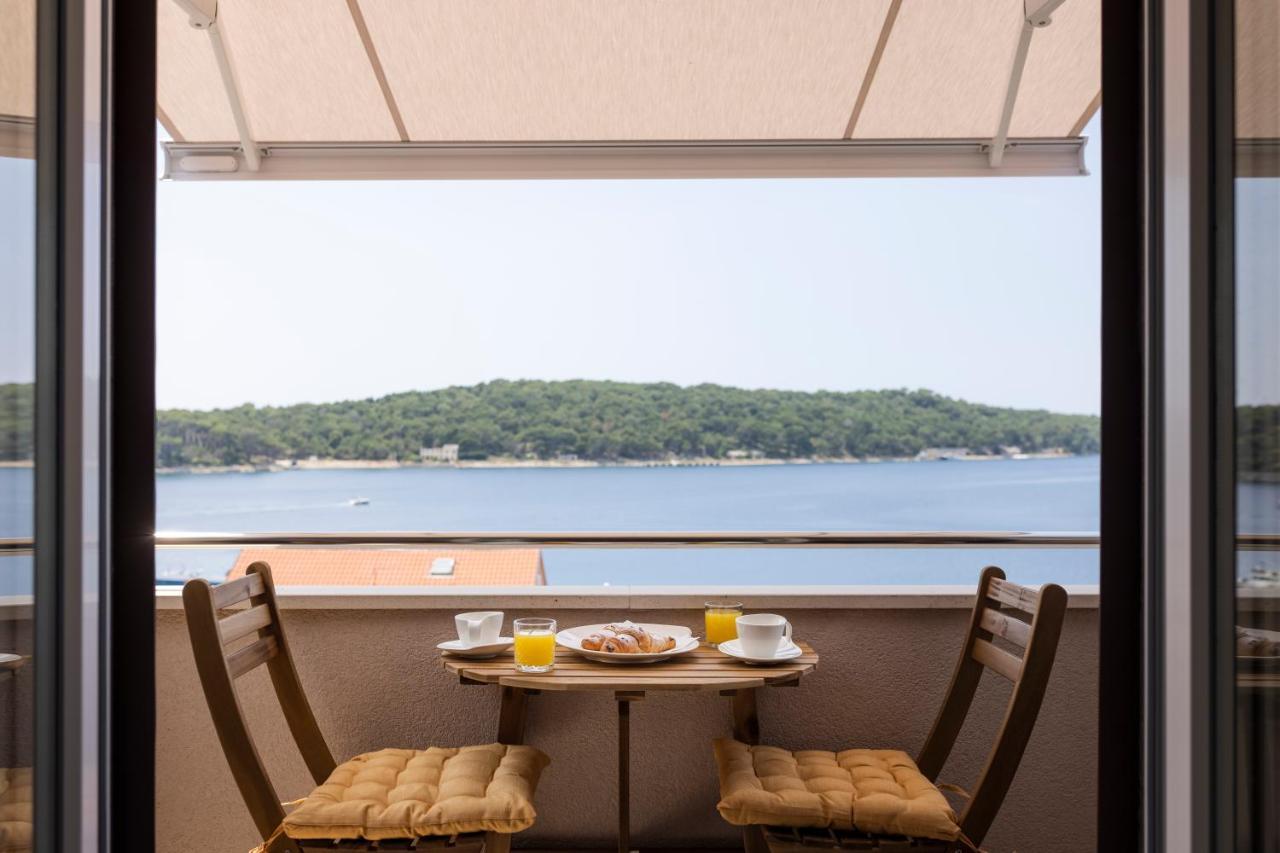 Easy Apartment Mali Losinj Luaran gambar